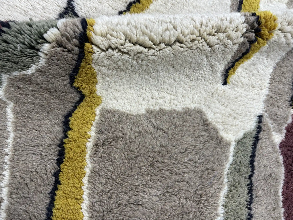 Aya Berber Moroccan Mrirt Handmaade Rug