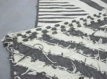 Moroccan Rug 7x11 | Handmade white black rug | Costume Wool Rug | Flat woven kilim Rug