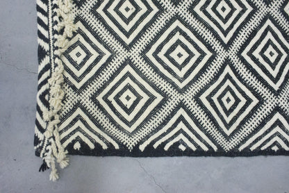 Moroccan Rug 7x11 | Handmade white black rug | Costume Wool Rug | Flat woven kilim Rug