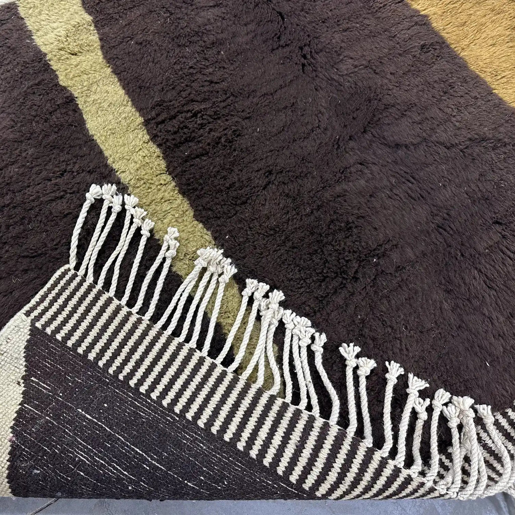 Fatiha Berber Moroccan Rug Handmaade Mrirt
