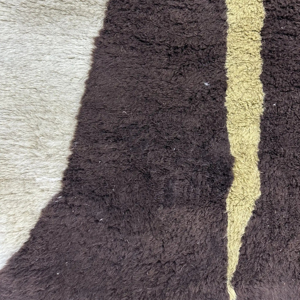 Fatiha Berber Moroccan Rug Handmaade Mrirt