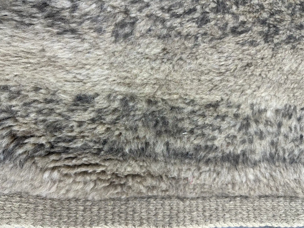 Rhimo Berber Moroccan Handmade Beni Mrirt Rug