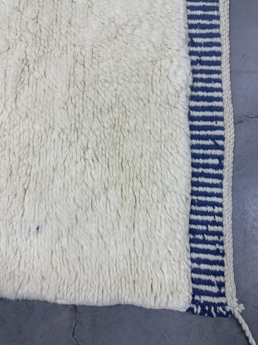 Hafsa Handwoven Berber Beni Mrirt Rug
