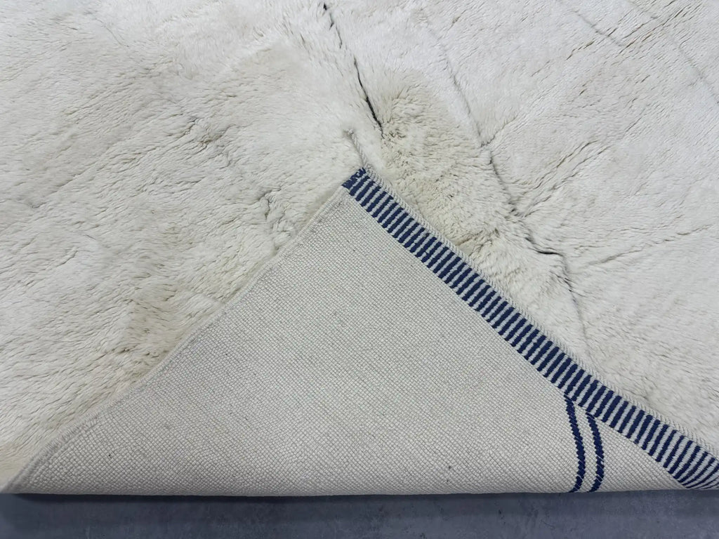 Hafsa Handwoven Berber Beni Mrirt Rug