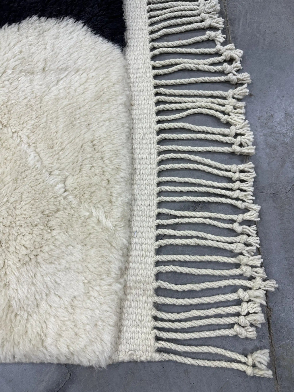 Tifawt Berber Handwoven Beni Mrirt Rug