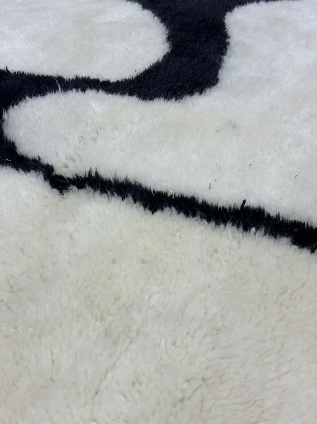 Tifawt Berber Handwoven Beni Mrirt Rug