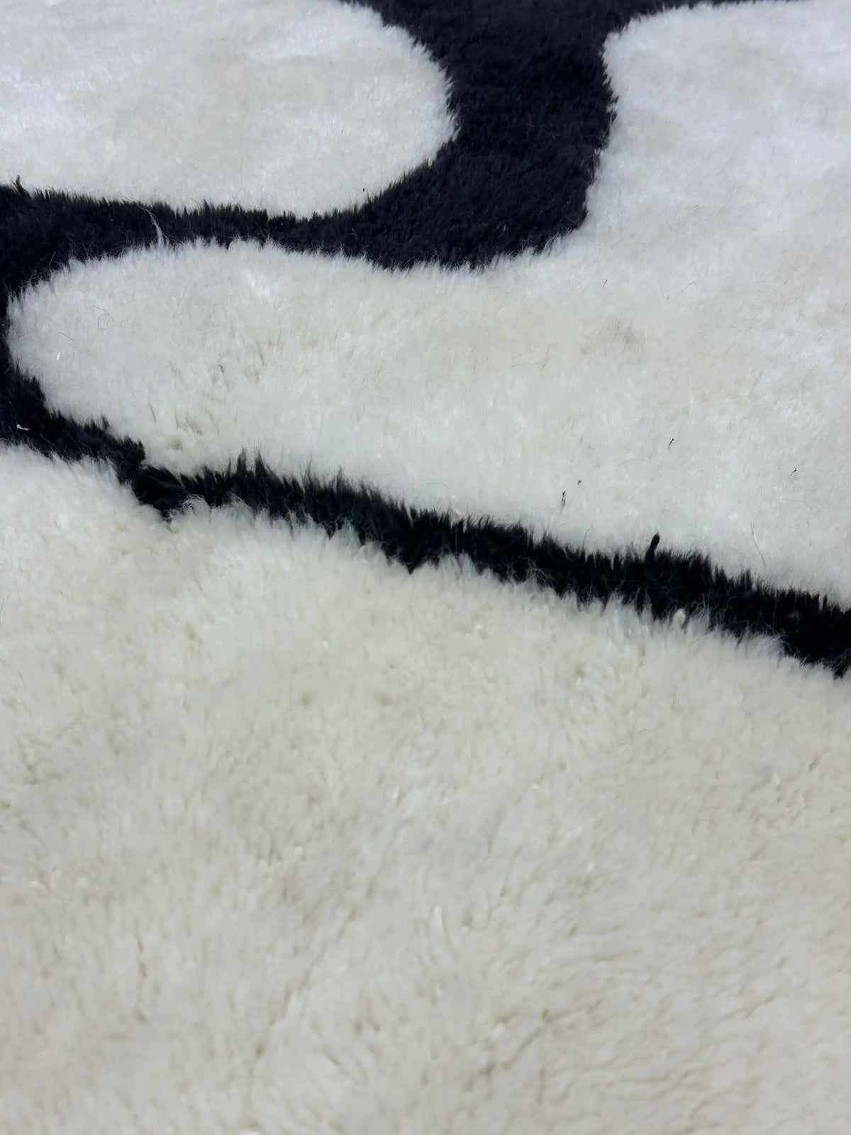 Tifawt Berber Handwoven Beni Mrirt Rug