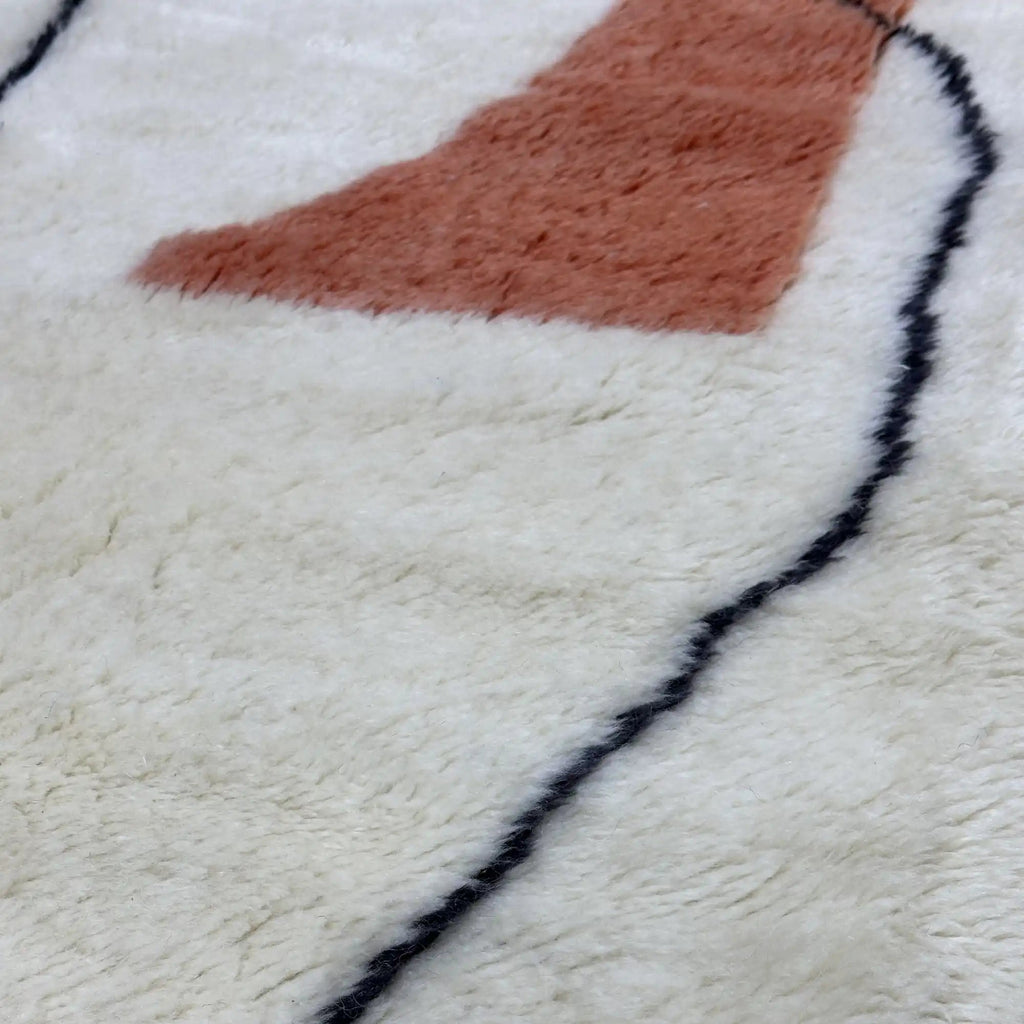 Tuda Berber Moroccan Beni Mrirt Rug