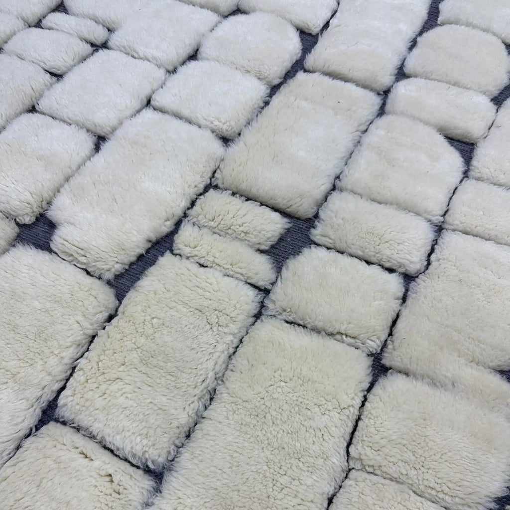 Tala Berber Moroccan Beni Mrirt Rug