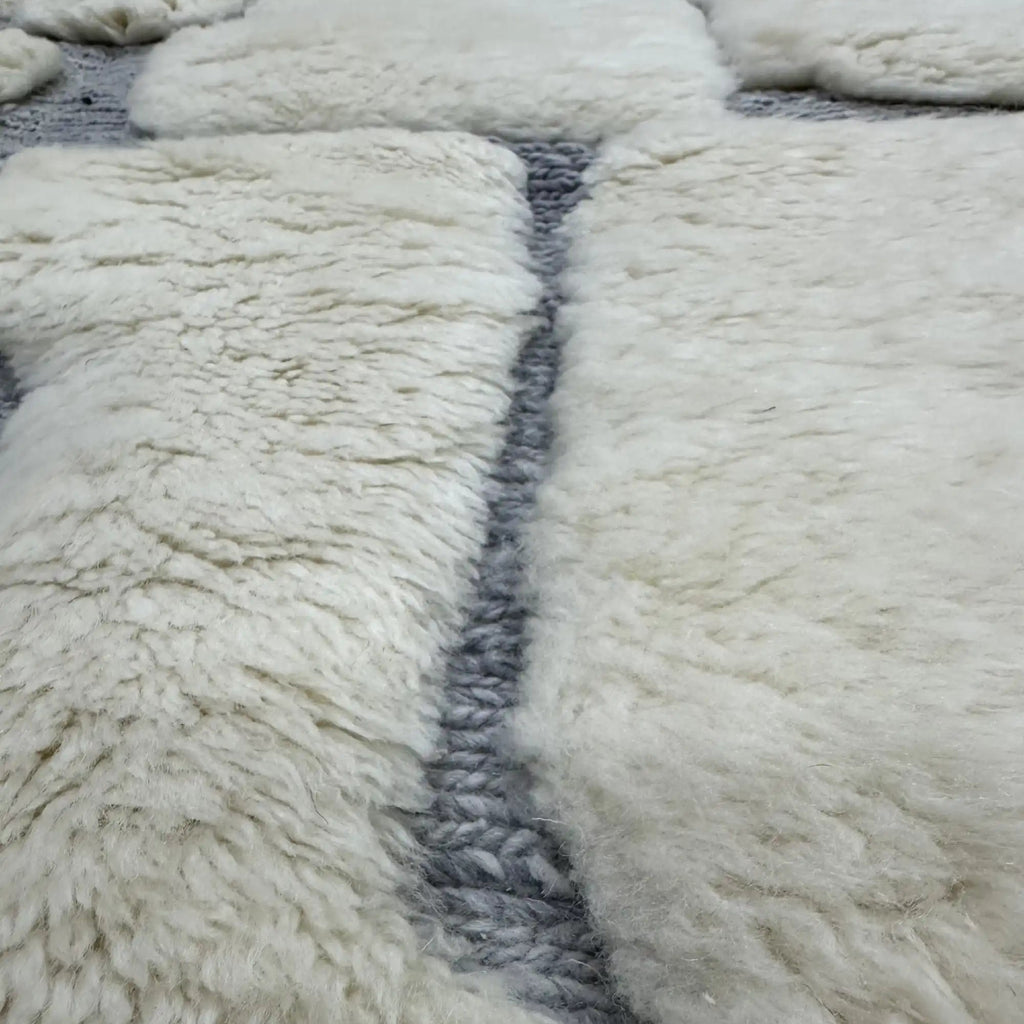 Titrit Berber Moroccan Beni Mrirt Rug