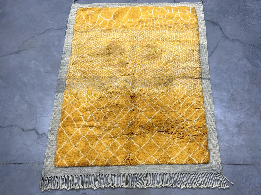 Asafou Moroccan Berber Beni Mrirt Rug