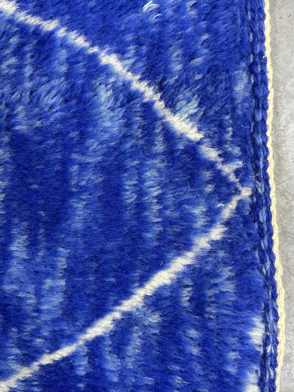 Rahma Berber Moroccan Beni Mrirt Rug