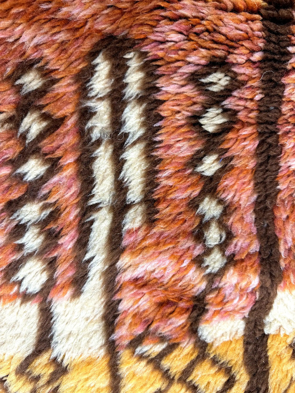 Lewinat Berber Runner Rug <br> 166 x 65 CM