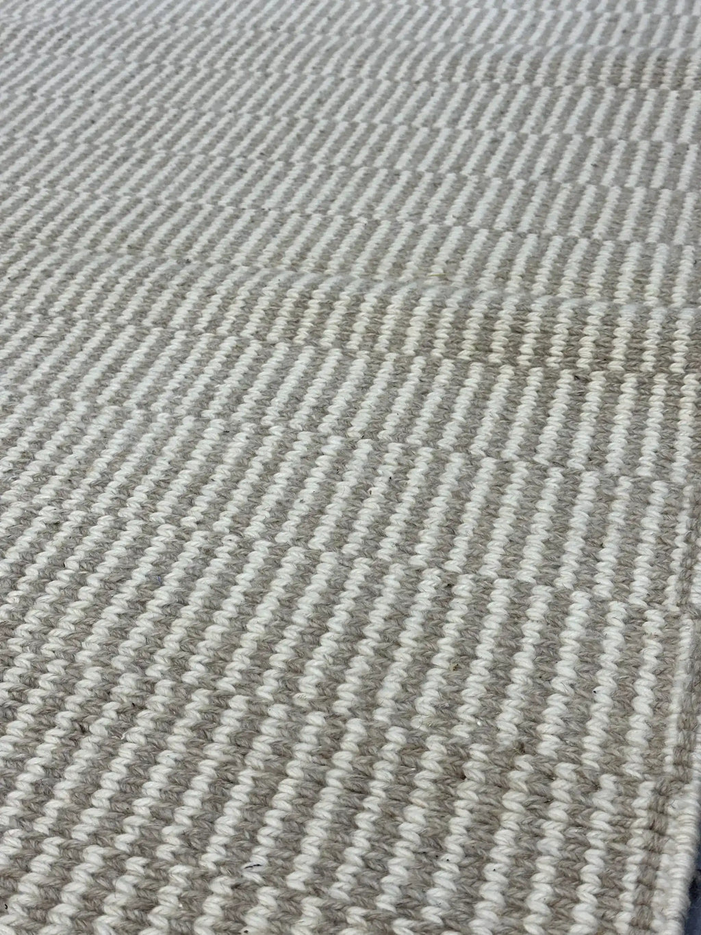 Lewinat Berber Runner Rug <br> 297 x 84 CM