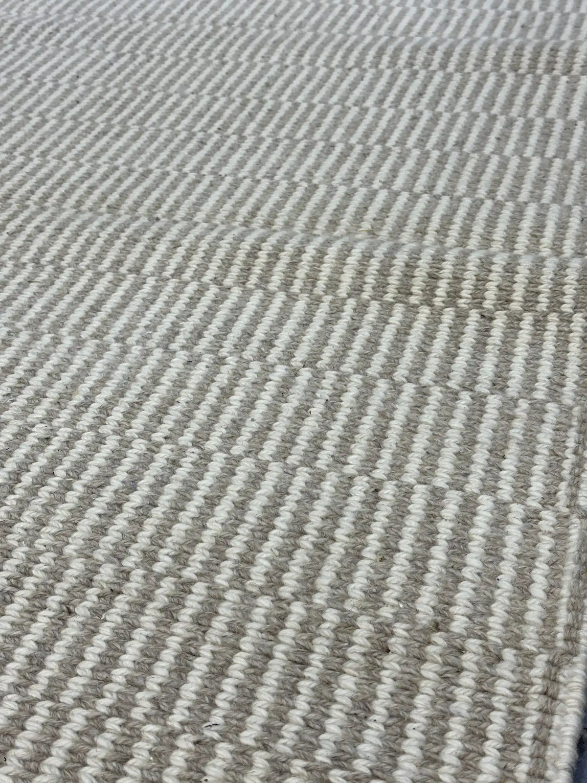 Lewinat Berber Runner Rug <br> 297 x 84 CM
