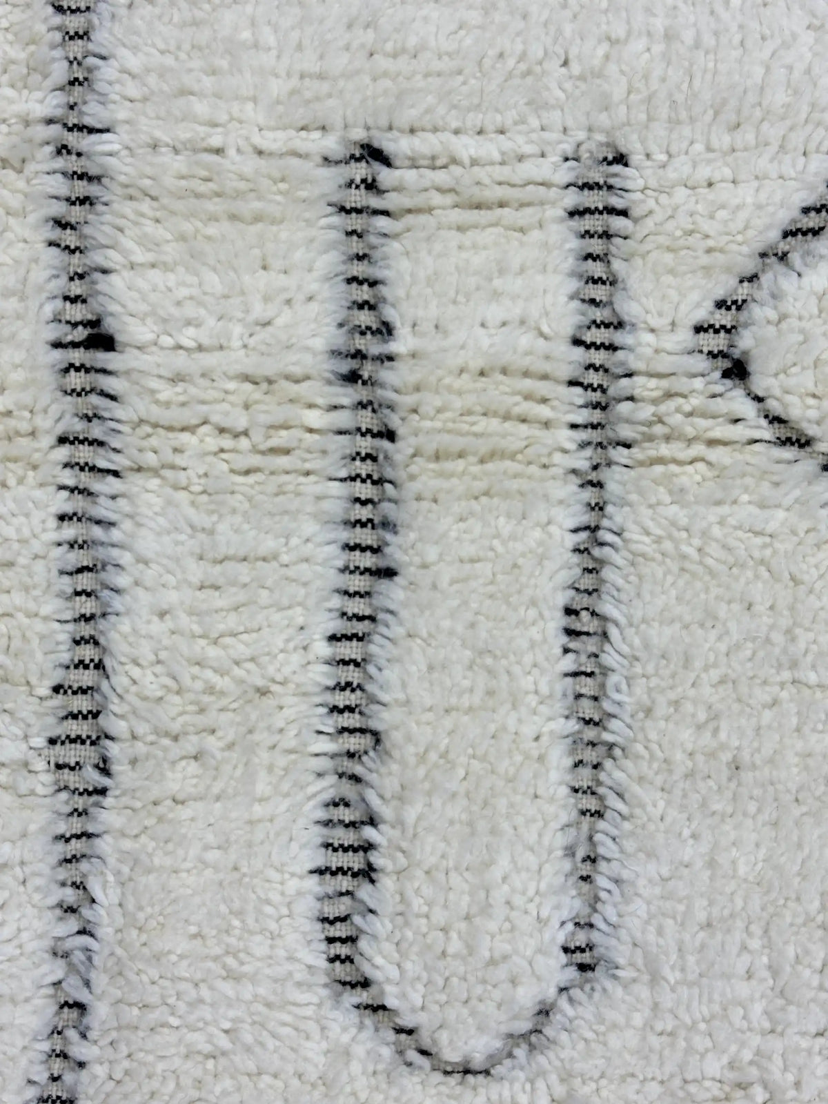 Touma Berber Beni Mrirt Rug <br> 303 x 210 CM