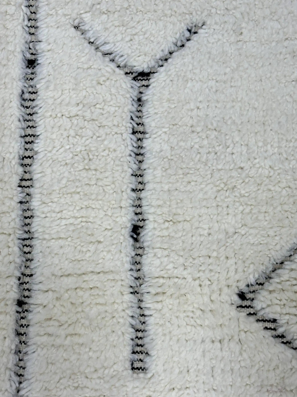 Touma Berber Beni Mrirt Rug <br> 303 x 210 CM