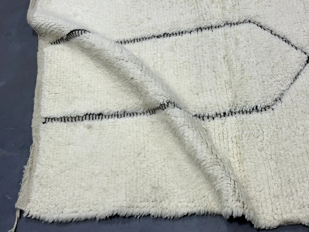 Touma Berber Beni Mrirt Rug <br> 303 x 210 CM