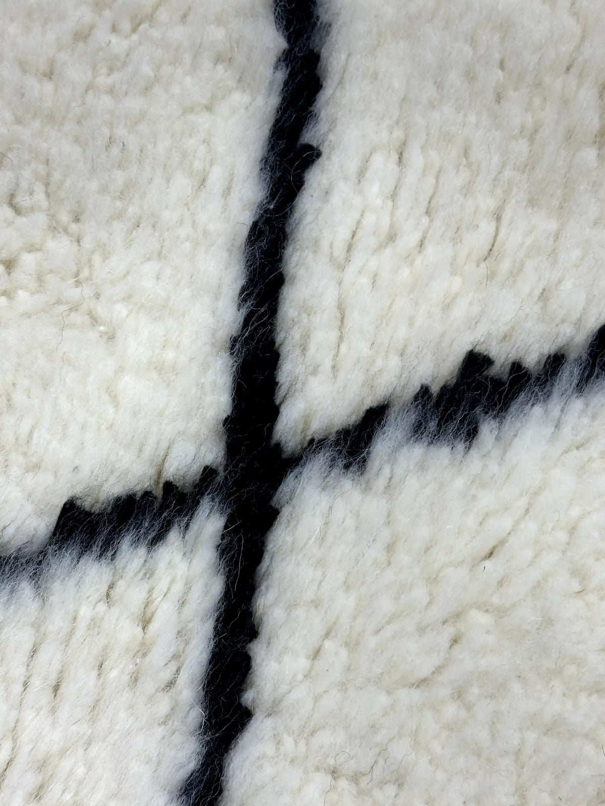 Zeman Handmade Beni Mrirt Rug <br> 300 x 215 CM