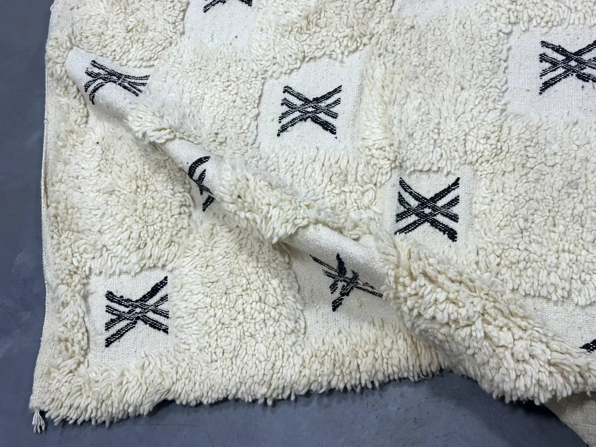 Gamera Moroccan Rug <br> 300 x 200 CM