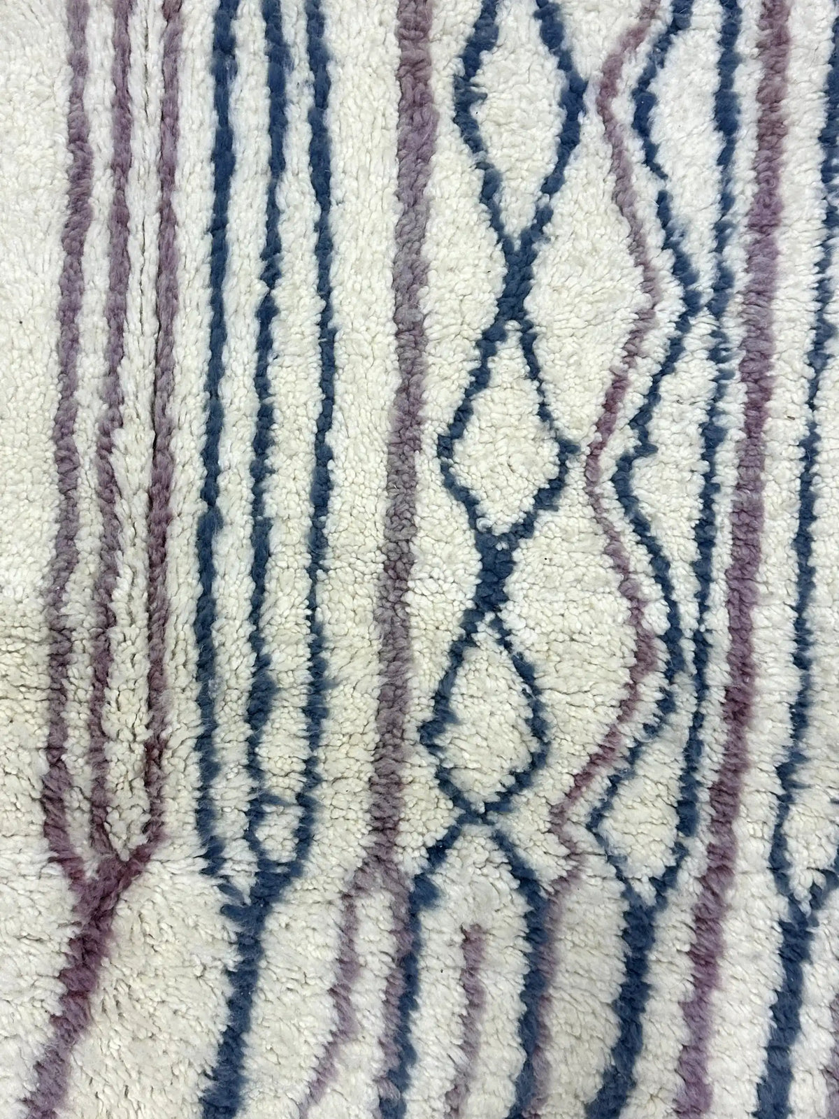 Shelale Moroccan Rug <br> 315 x 200 CM