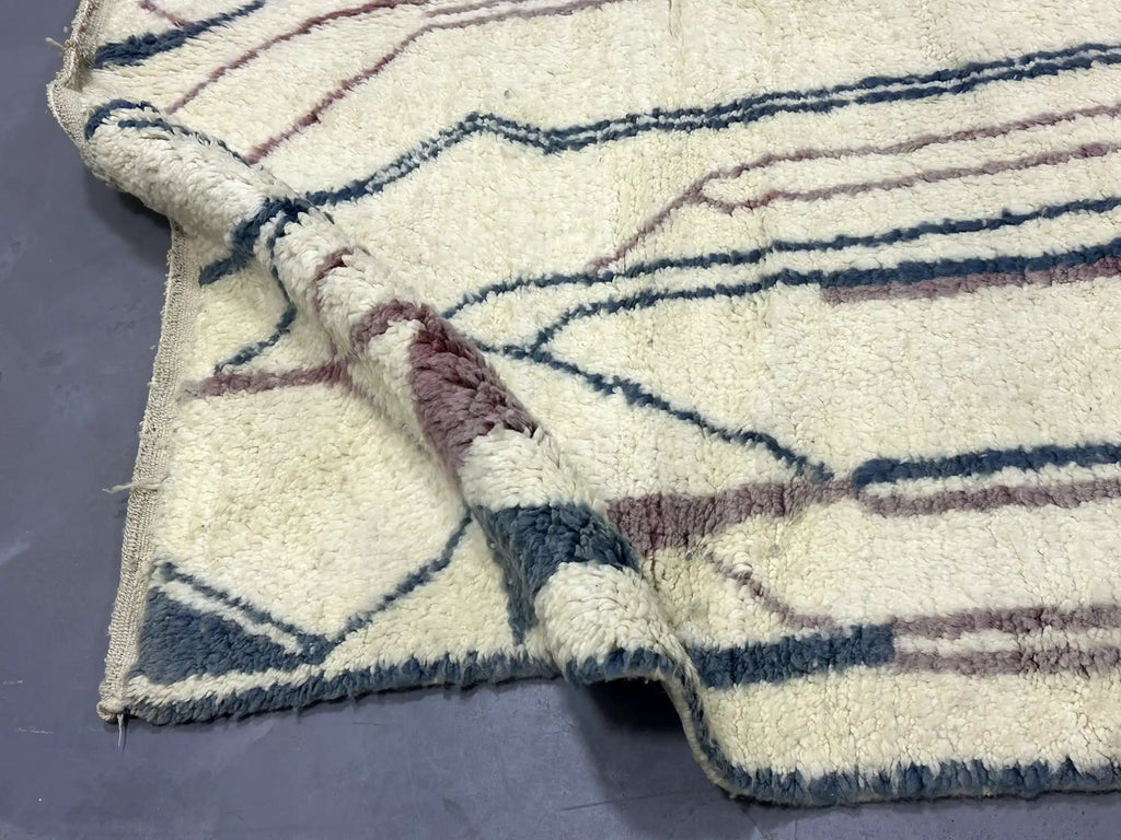 Shelale Moroccan Rug <br> 315 x 200 CM
