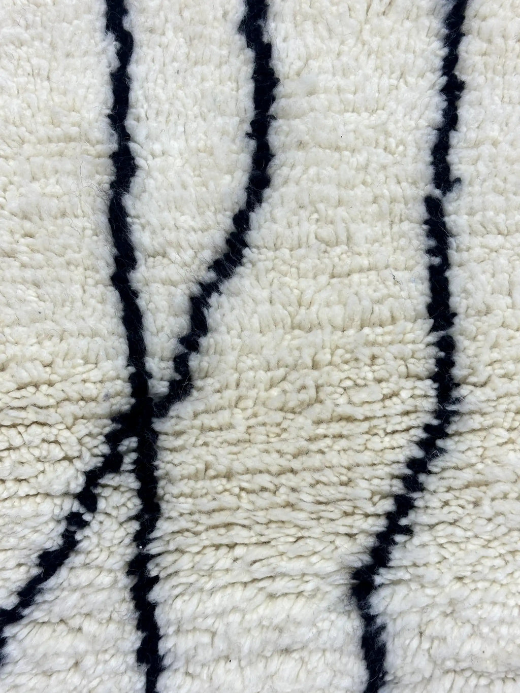 Mekheta Berber Moroccan <br> 285 x 210 CM