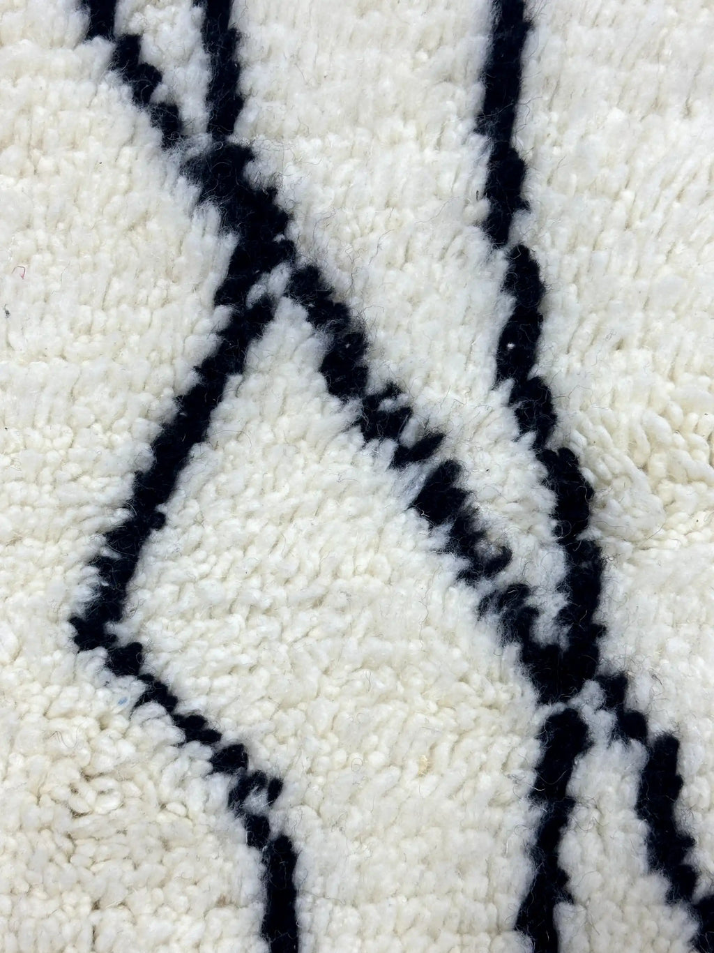 Mekheta Berber Moroccan <br> 285 x 210 CM