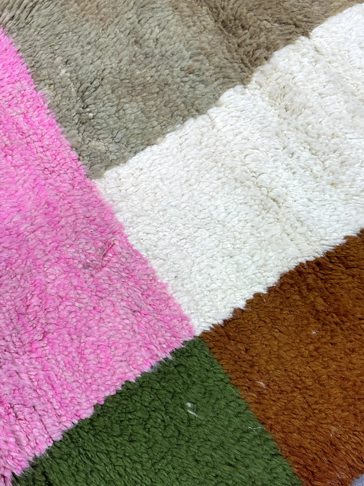 Gamela Berber Rug <br> 260 x 165 CM