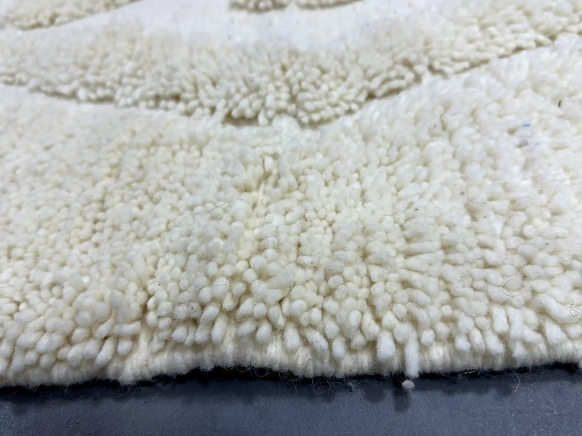 Ijja Berber Moroccan Beni Mrirt Rug