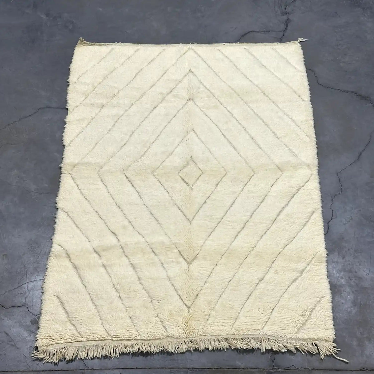 Ahlam Berber Moroccan Beni Mrirt Rug
