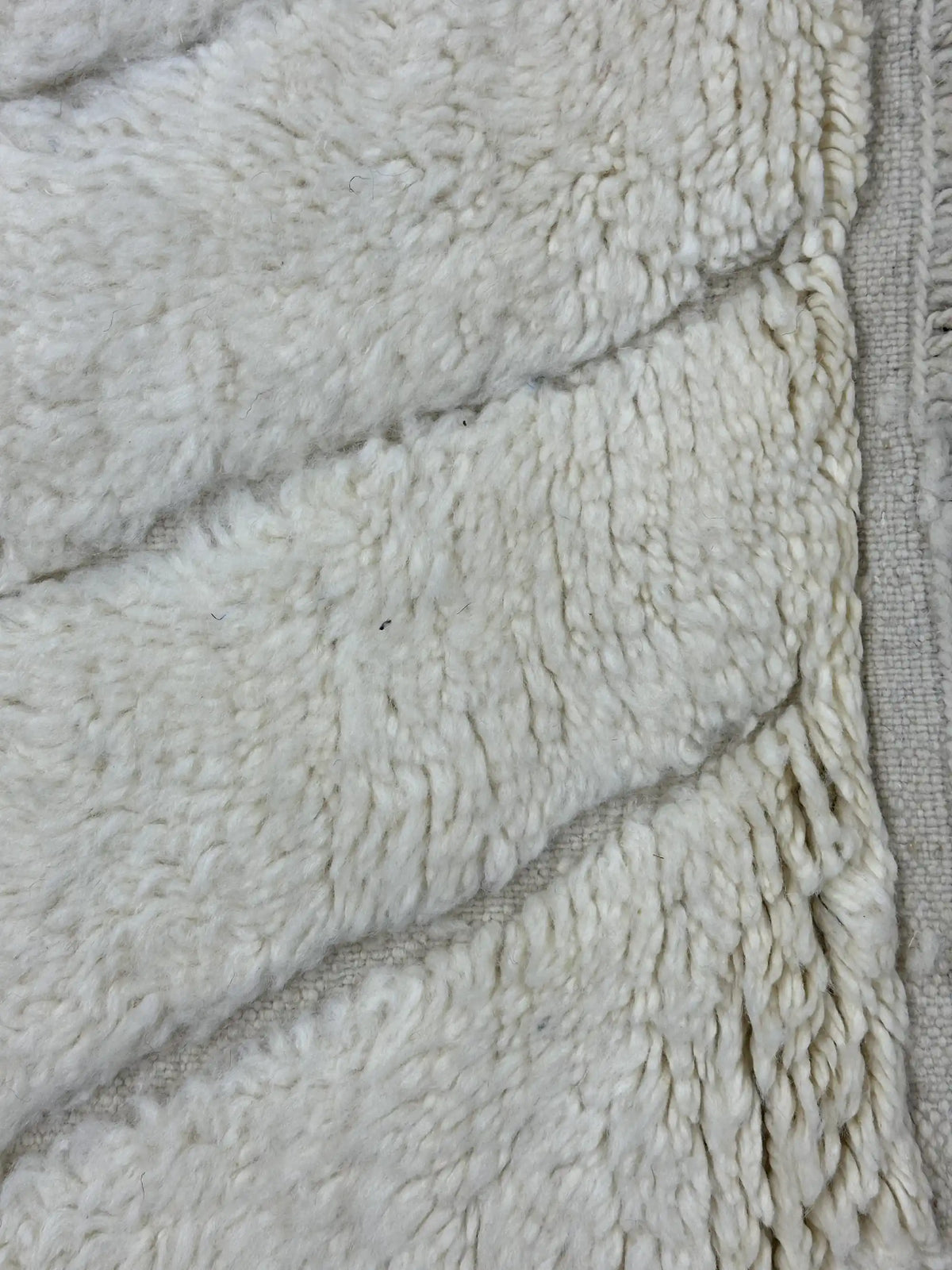 Ahlam Berber Moroccan Beni Mrirt Rug