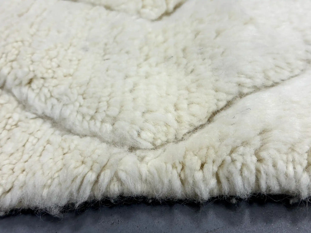 Ahlam Berber Moroccan Beni Mrirt Rug