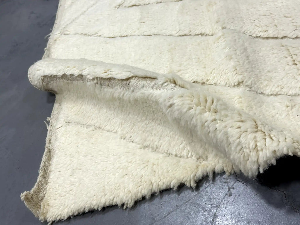 Ahlam Berber Moroccan Beni Mrirt Rug
