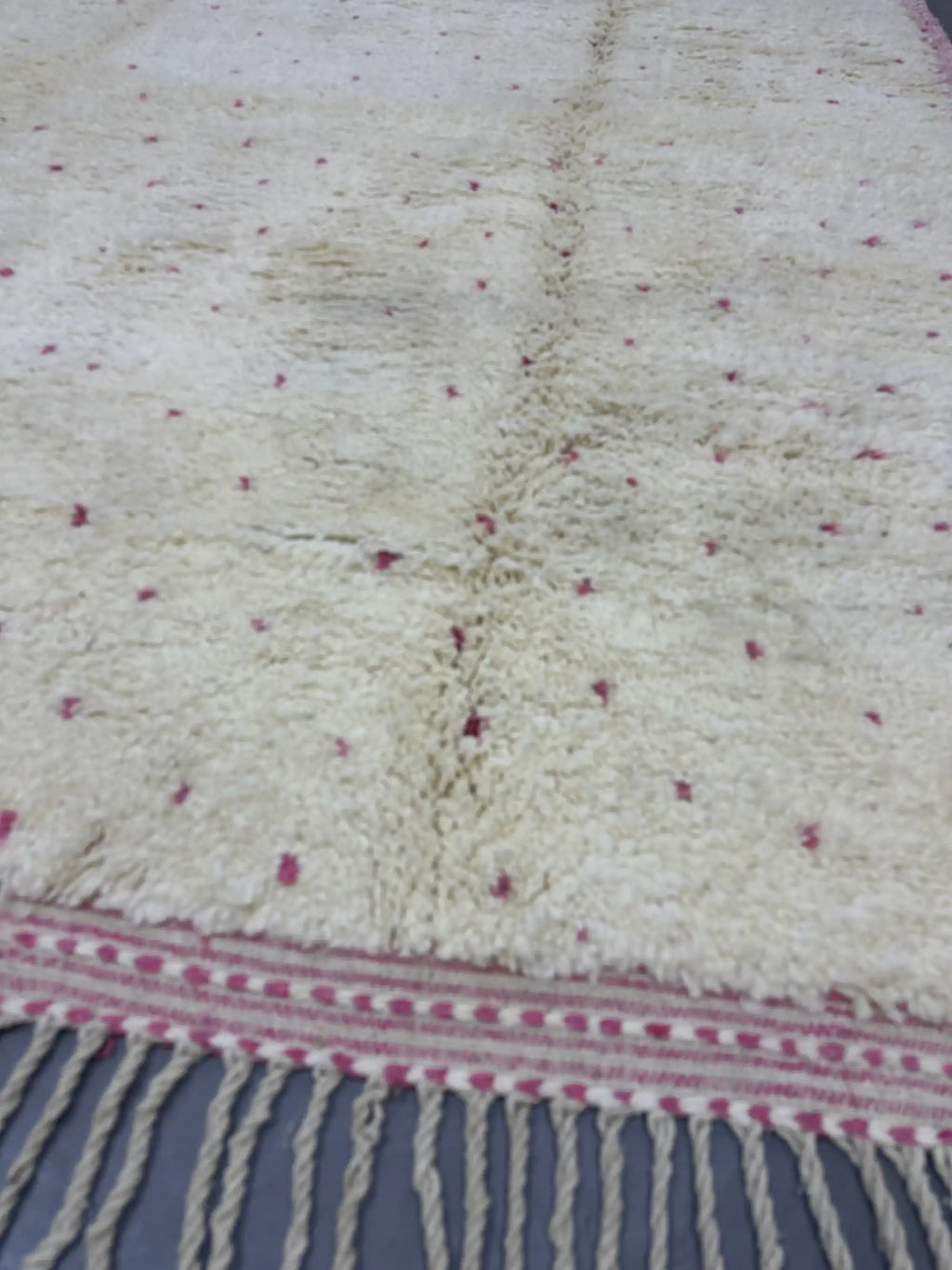 Qeriba Berber Beni Mrirt Rug <br> 360 x 265 CM