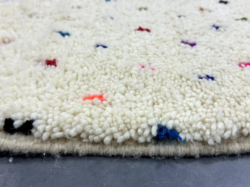 Netoma Berber Beni Mrirt Rug <br> 250 x 170 CM