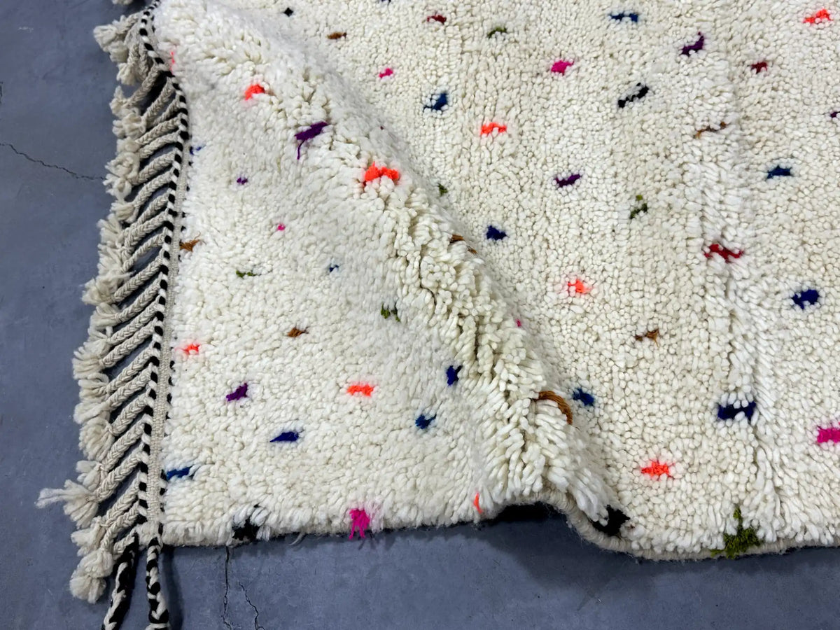 Netoma Berber Beni Mrirt Rug <br> 250 x 170 CM