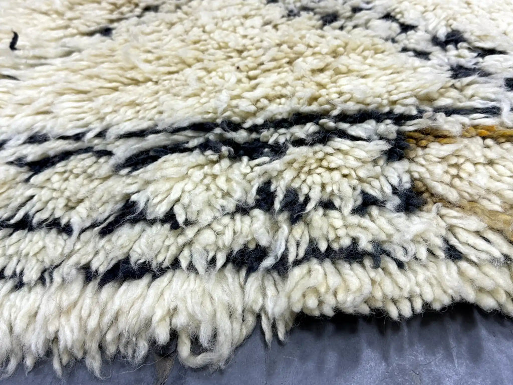 Qedimaa Berber Beni Mrirt Rug <br> 370 x 190 CM