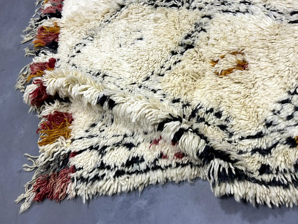 Qedimaa Berber Beni Mrirt Rug <br> 370 x 190 CM