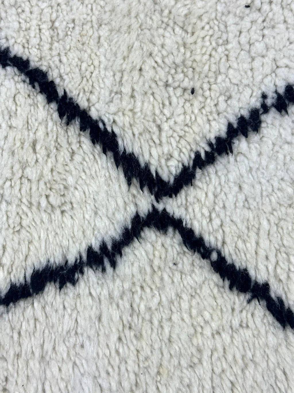 Terkan Berber Beni Mrirt Rug <br> 310 x 190 CM