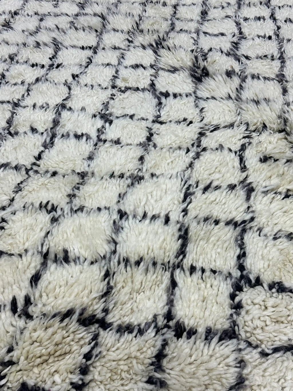 Harba Berber Beni Mrirt Rug <br> 310 x 180 CM