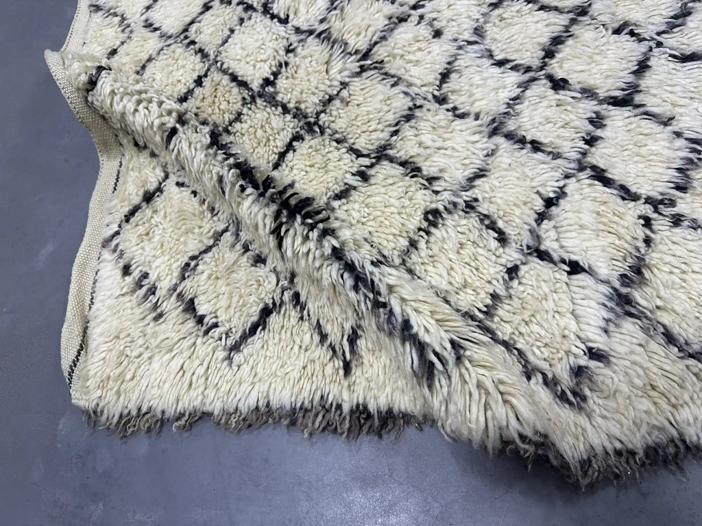 Harba Berber Beni Mrirt Rug <br> 310 x 180 CM