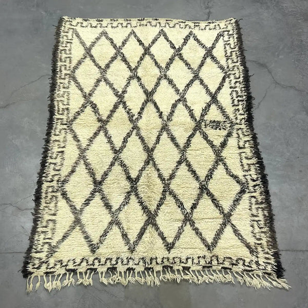 Sawaba Checkered Rug <br> 276 x 180 CM