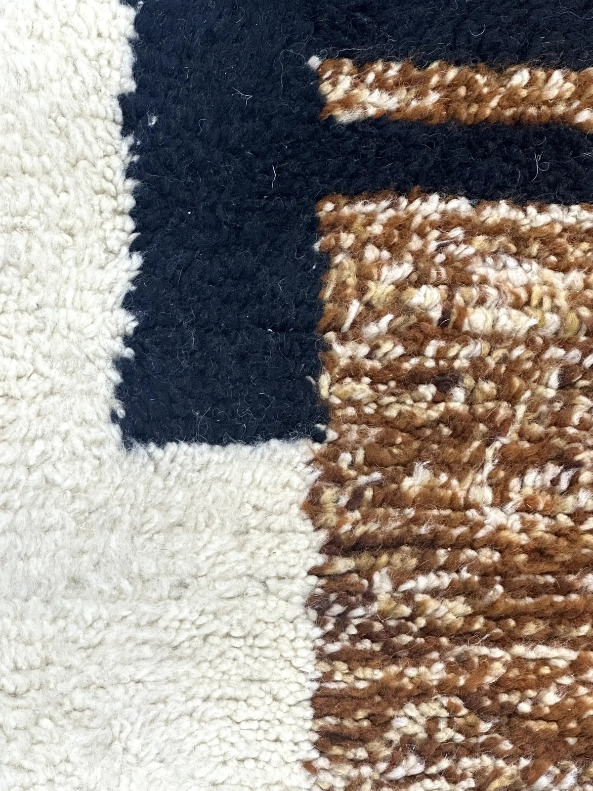 Qahewa Runner Rug <br> 275 x 93 CM