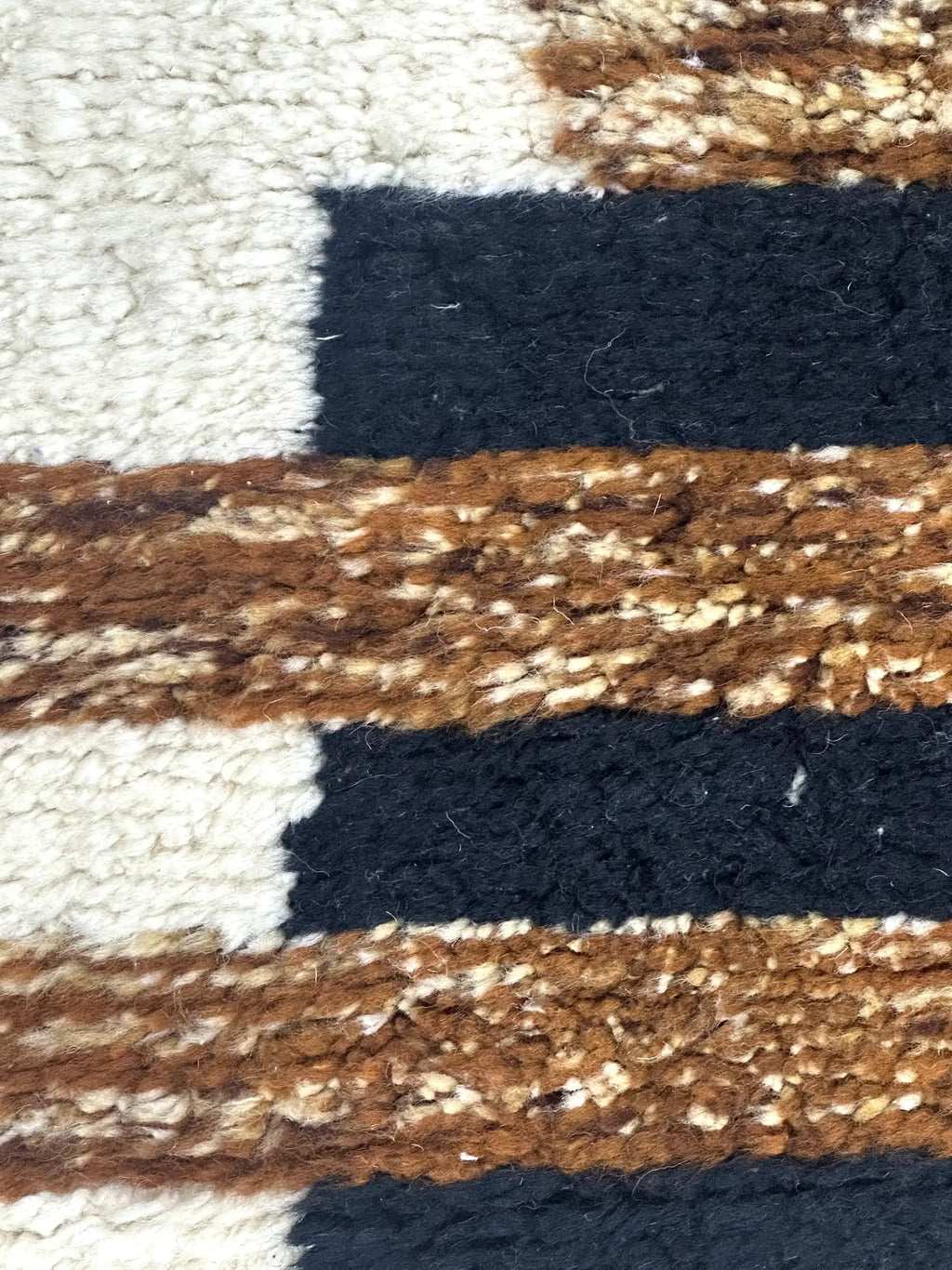 Qahewa Runner Rug <br> 275 x 93 CM