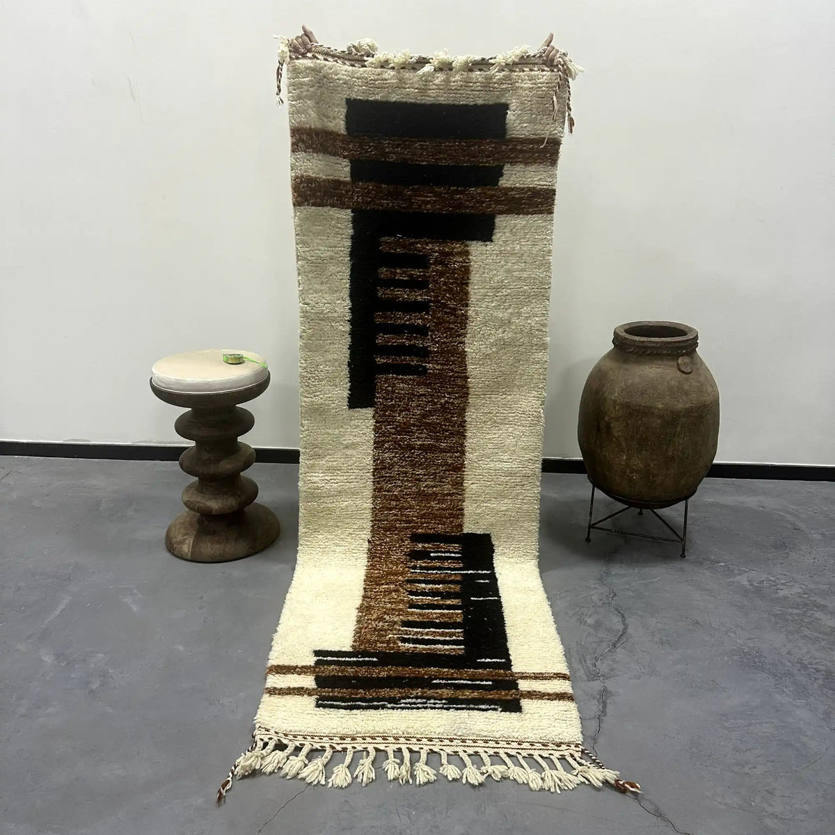 Qahewa Runner Rug <br> 275 x 93 CM