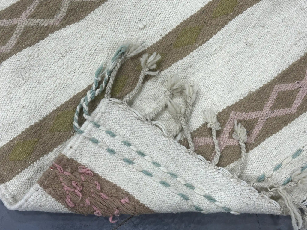 Benina Berber Kilim Rug <br> 163 x 90 CM