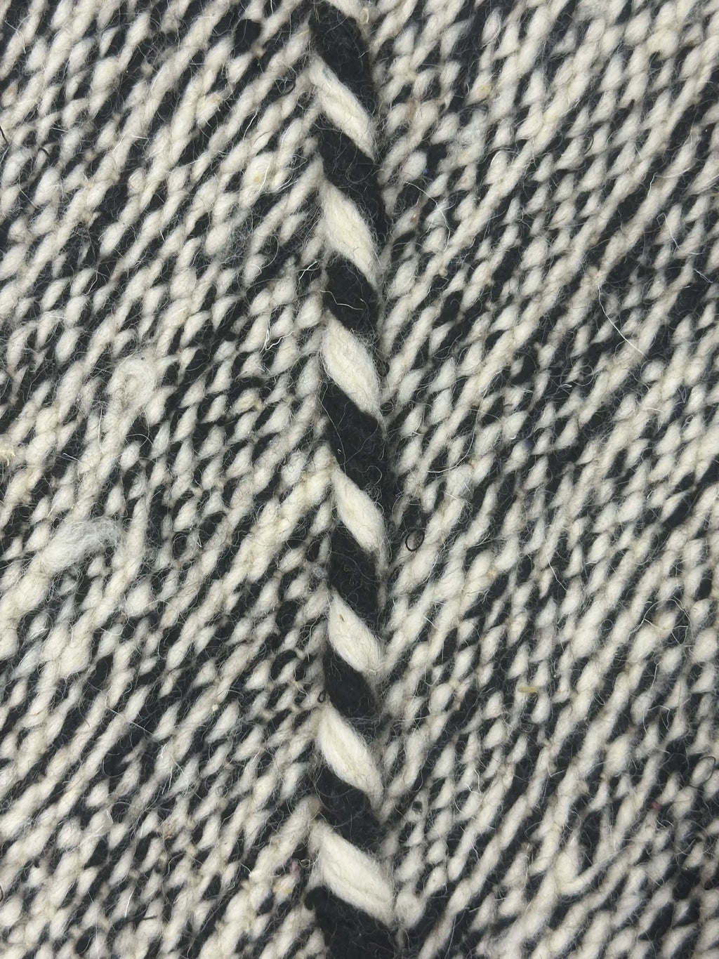 Woade Berber Runner Rug <br> 408 x 93 CM
