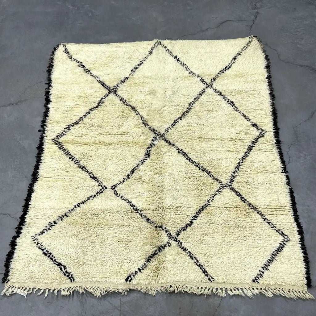 Rekba Vintage Mrirt Rug <br> 230 x 180 CM