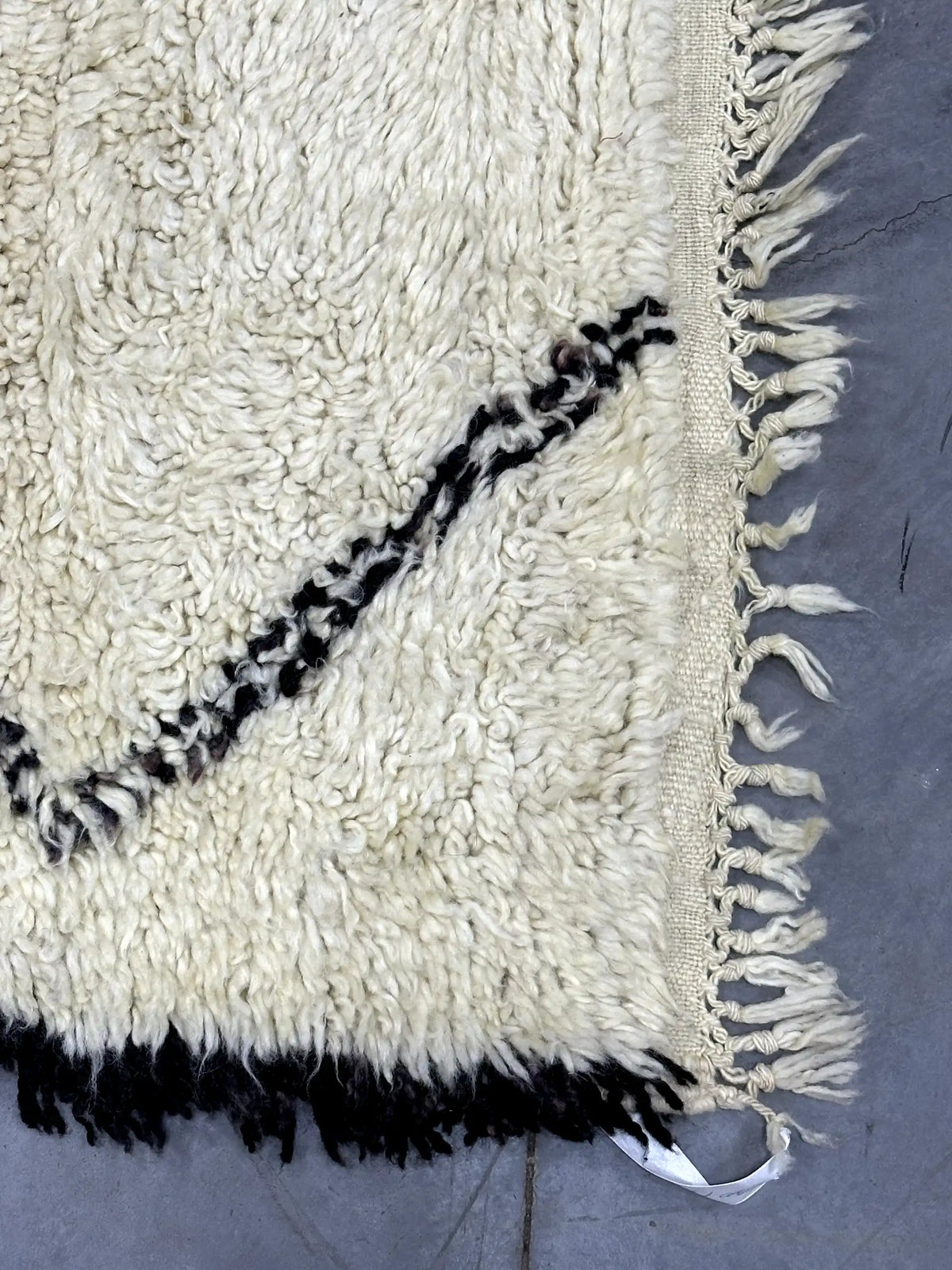 Rekba Vintage Mrirt Rug <br> 230 x 180 CM